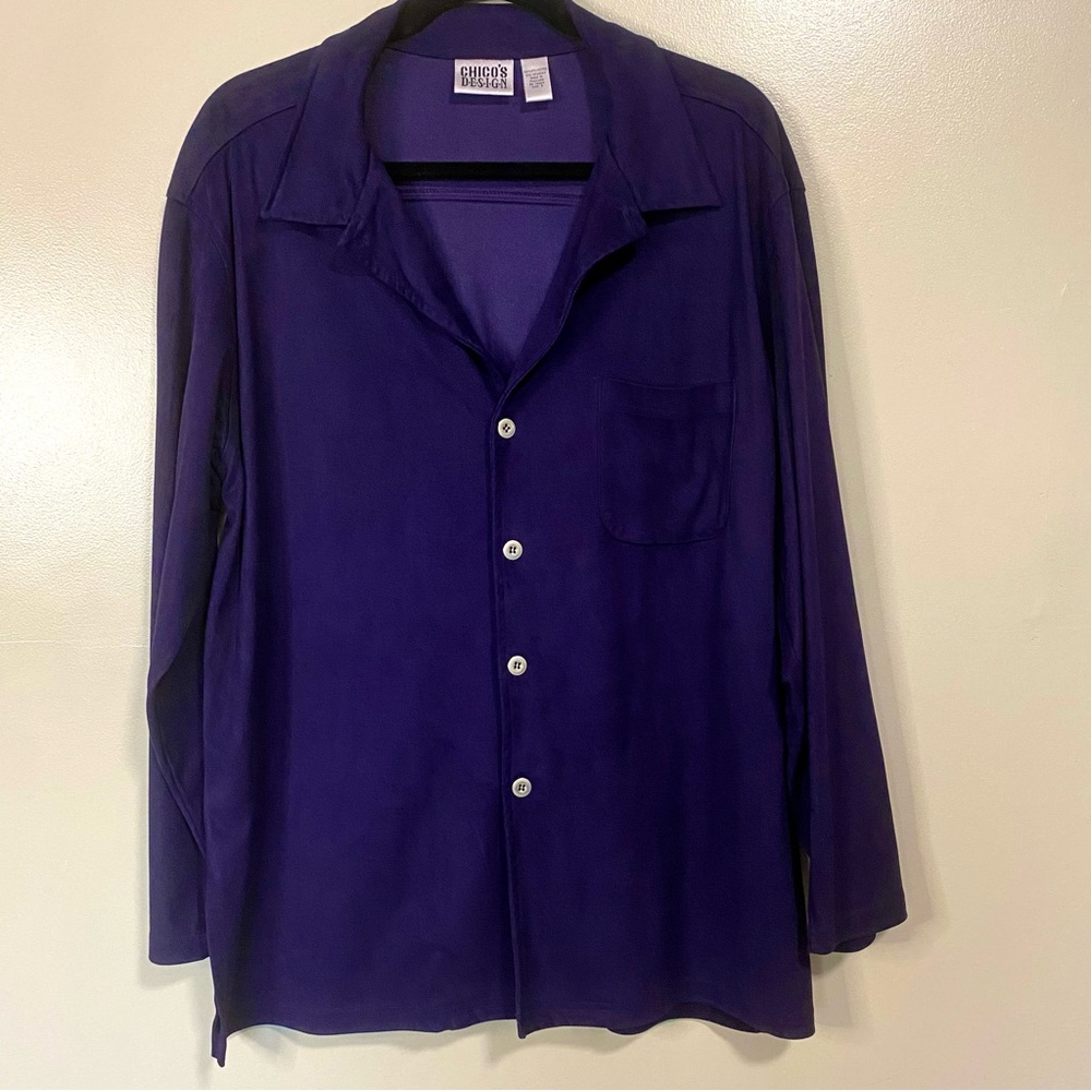 Chico’s women’s button down shirt.